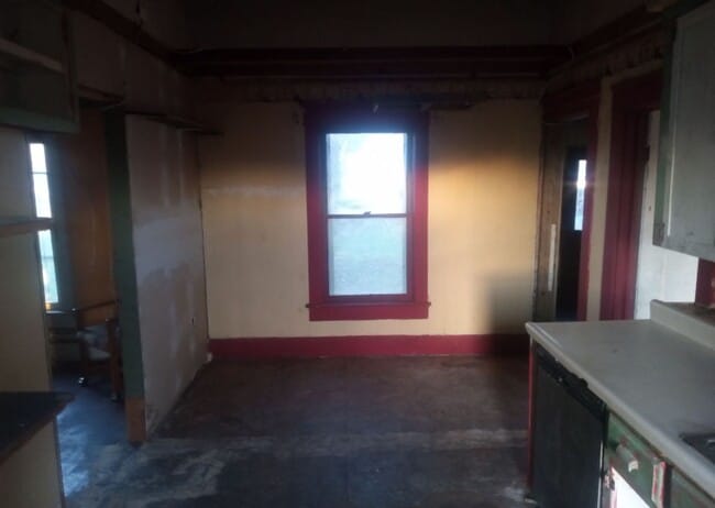 Building Photo - Now Available! - $385 Month / $500 Down