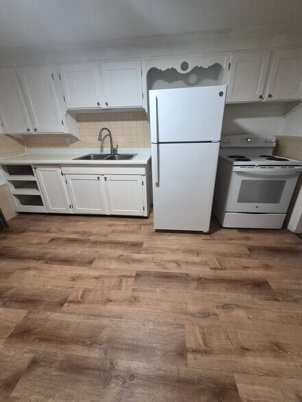 Another Kitchen Angle - 191 Main St