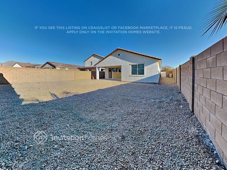 Building Photo - 19615 W Montecito Ave