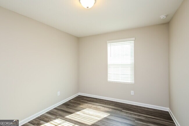 Building Photo - 921 Feldman Chase