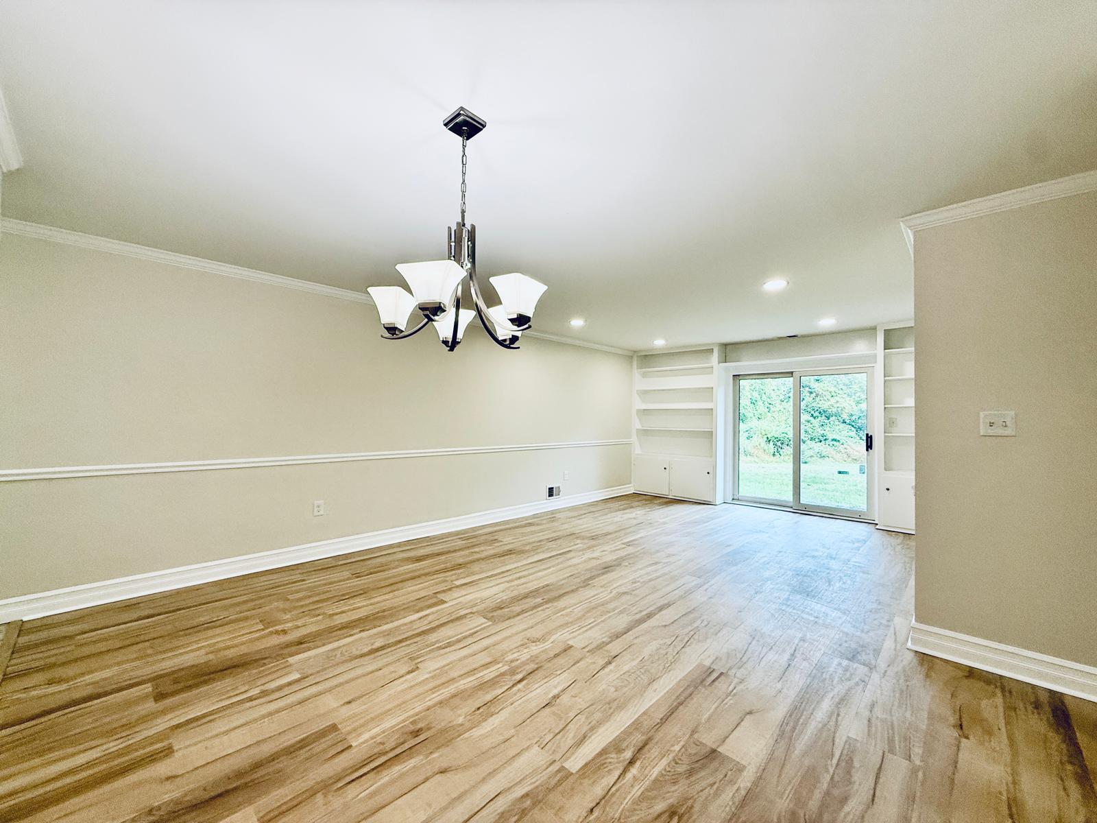 Building Photo - 13 Cypress Ct