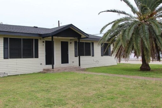 Interior Photo - Legacy Apartments