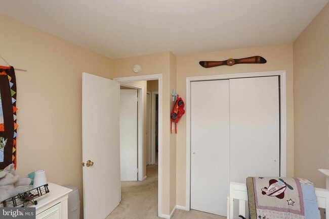 Building Photo - 4723 Leyden Way
