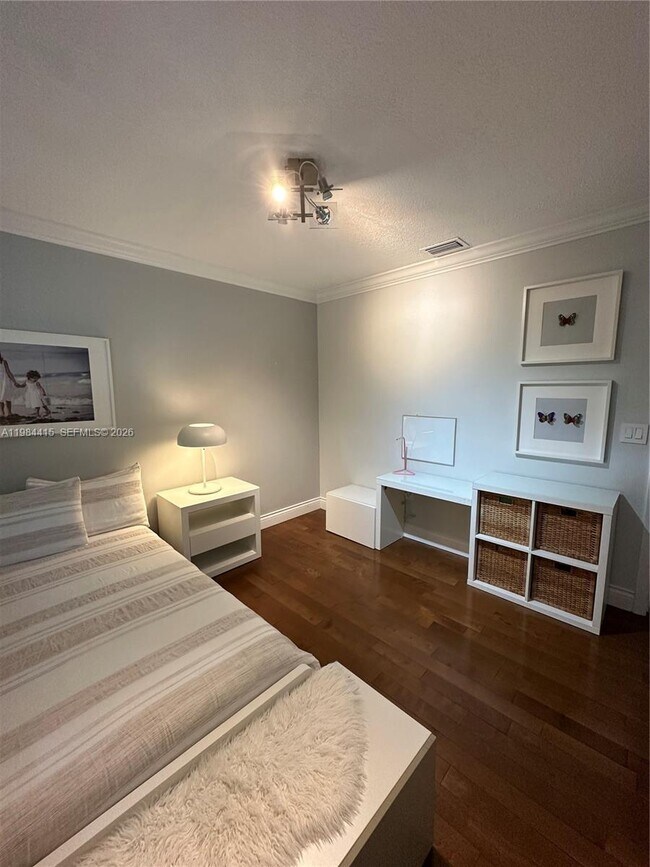 Building Photo - 9060 SW 215th Terrace