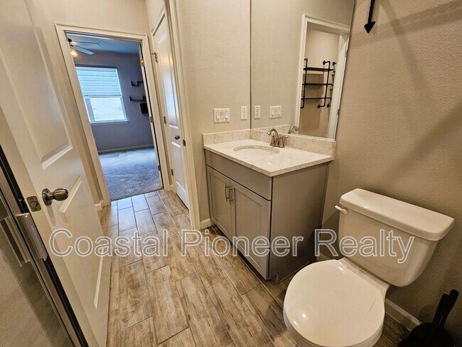 Building Photo - 19403 Blue Pond Dr