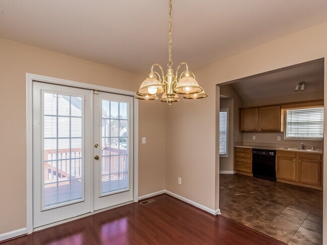 Building Photo - 6338 New Gate Dr