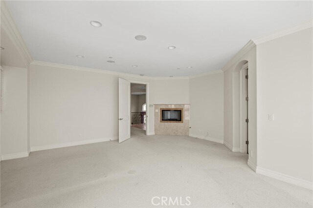 Building Photo - 711 N Paulina Ave