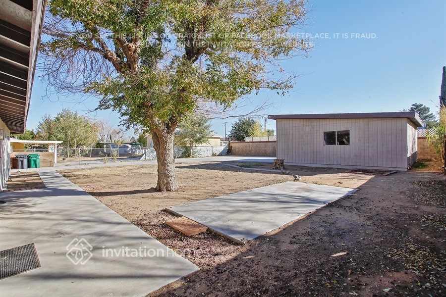 Building Photo - 4546 W Ave L-10