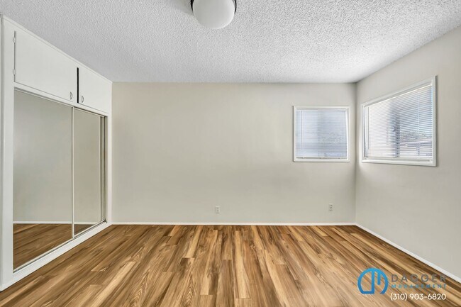 Building Photo - 17917 Evelyn Ave