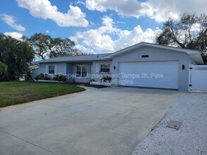 Building Photo - 2106 N Overbrook Ave