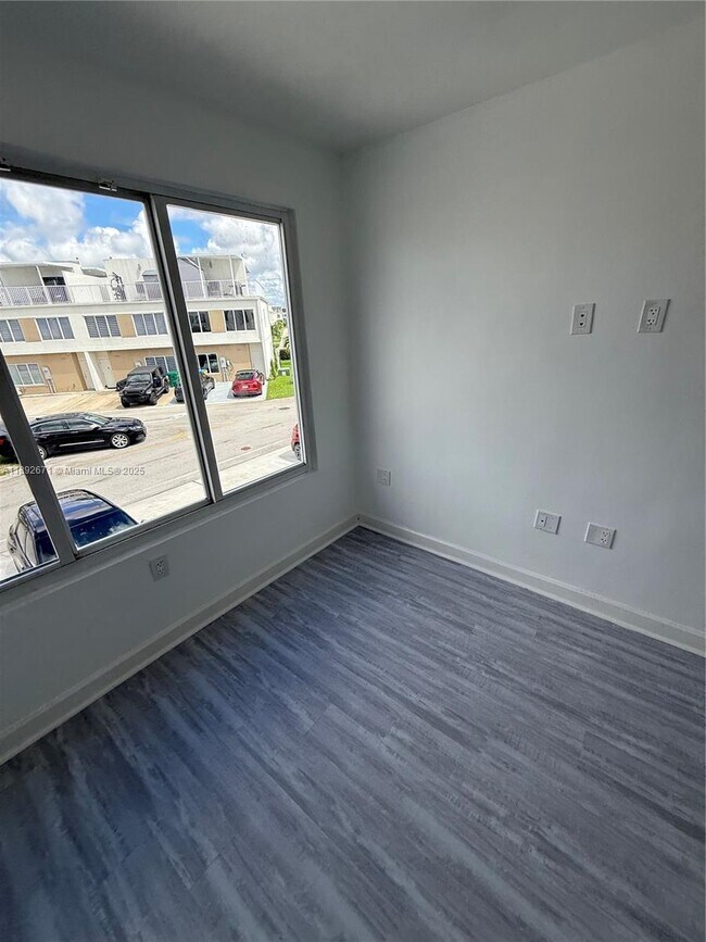 Building Photo - 13984 SW 259th Way