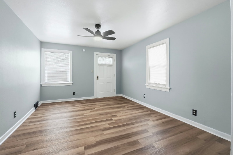 Building Photo - 3405 Lillie St
