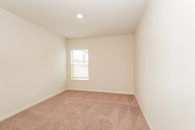 Building Photo - 22027 Ellison Dr