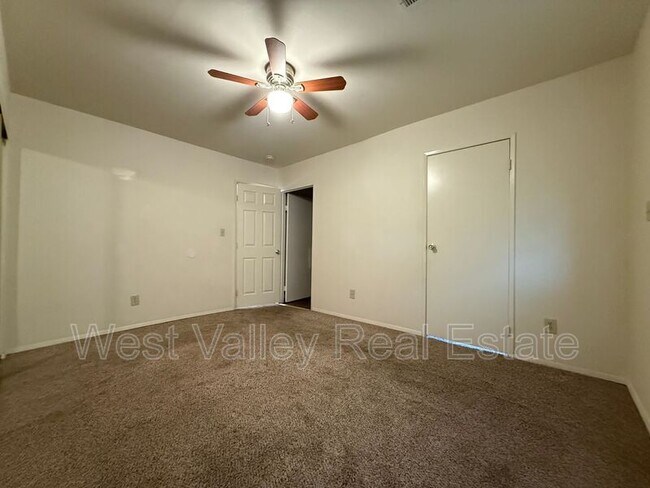 Building Photo - 319 F St