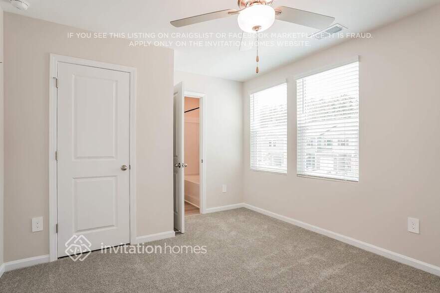 Building Photo - 812 Hilton Pk Lp