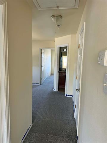 Building Photo - 512 Bellevue Ln