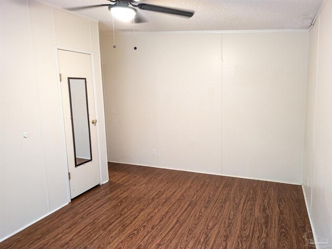 Building Photo - 4373 Avalon Blvd
