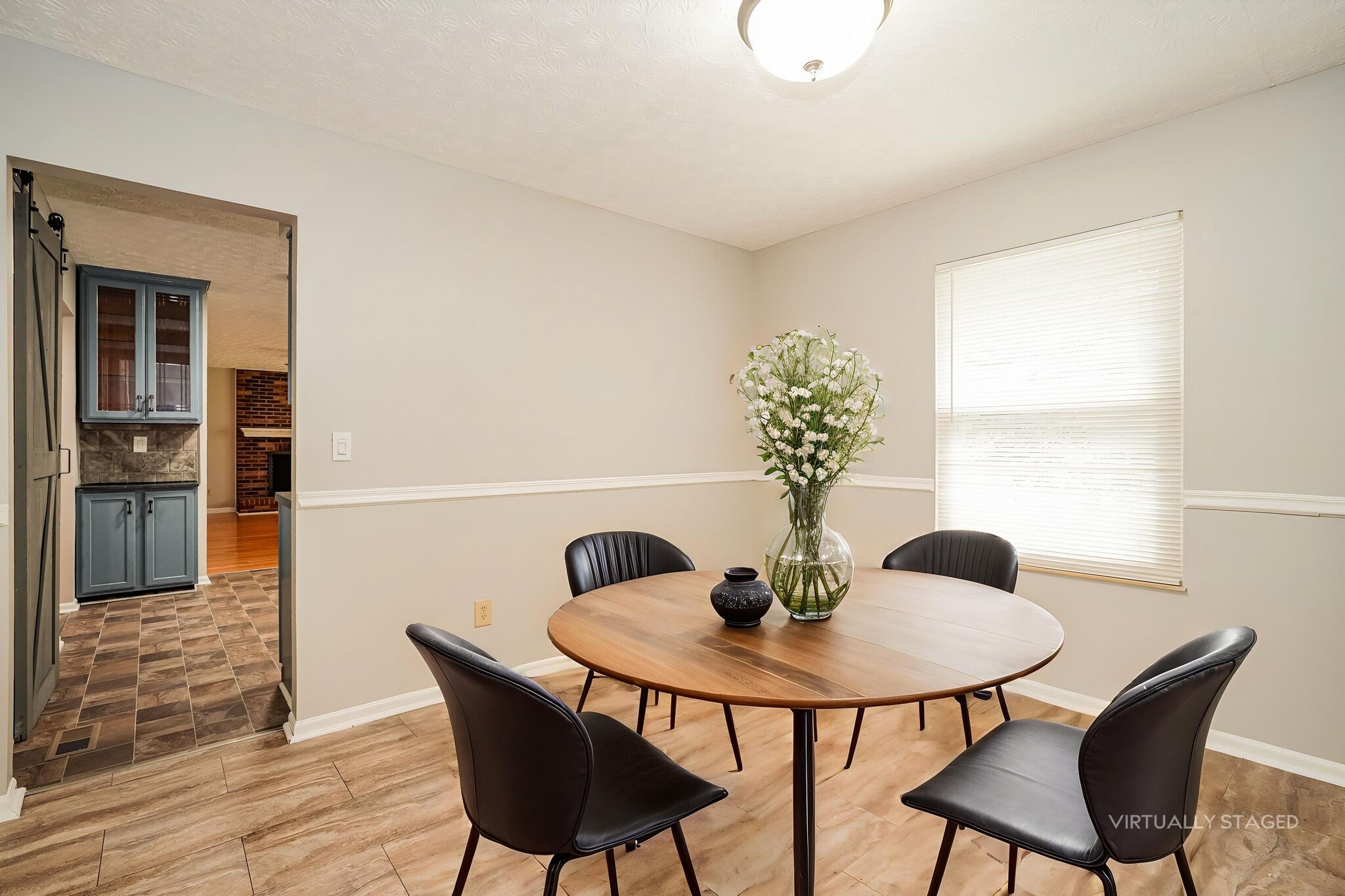 Building Photo - 3976 Maidstone Dr