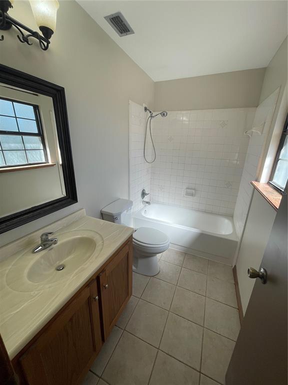 Building Photo - 5601 SW 75th Terrace