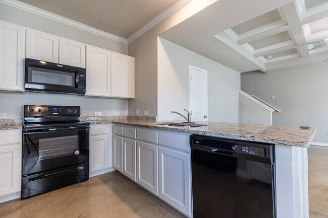 Building Photo - 6265 Eddie Way