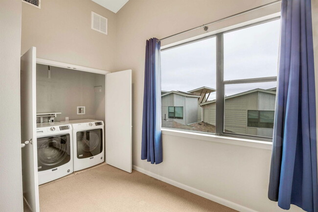 Building Photo - 3413 Charlotte Rose Drive