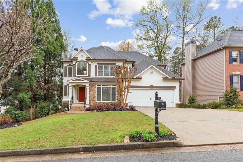 Building Photo - 1158 Queensgate Dr SE