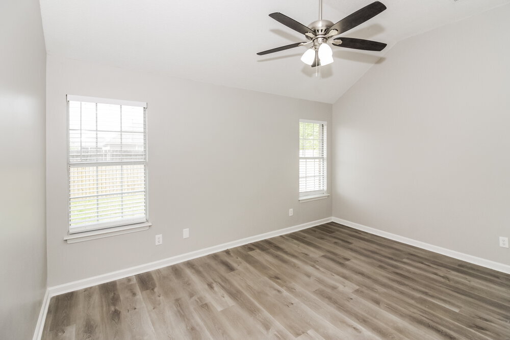 Building Photo - 7568 Baysweet Dr