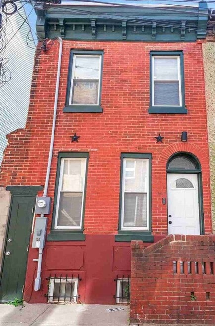 Building Photo - 1947 N Darien St
