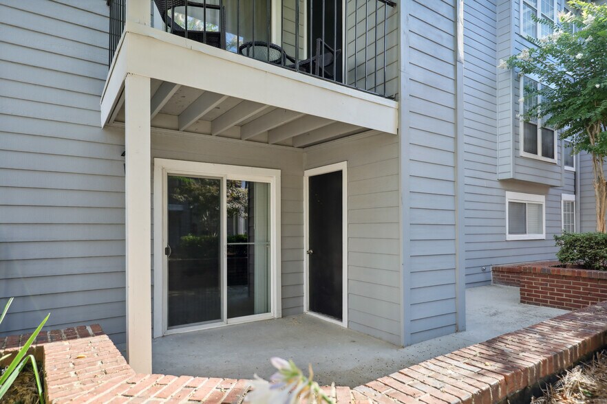 Outdoor Patio - 514 Granville Ct