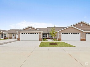 Apartments with Attached Garages - Redwood Charlotte Ridge Road