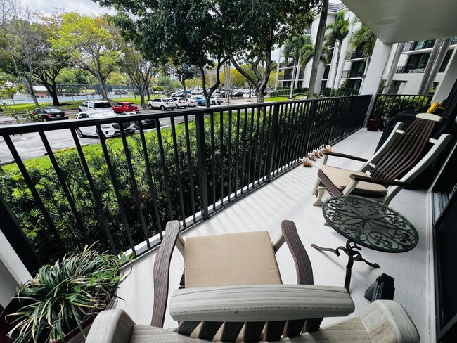 Building Photo - 1201 River Reach Dr