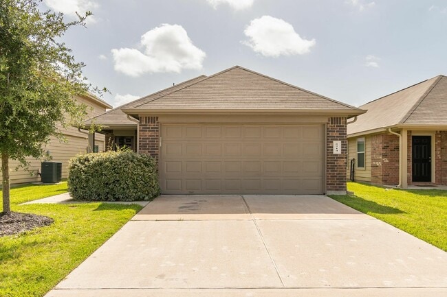 Primary Photo - 5714 Kyle Cove Dr