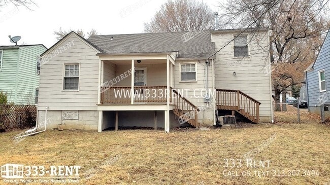Building Photo - 913 E 77th Terrace