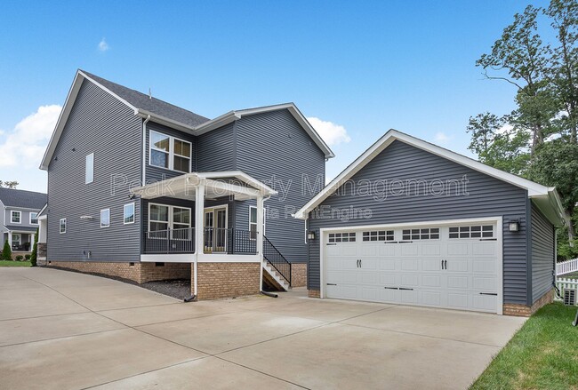 Building Photo - 1633 Bilder Ct