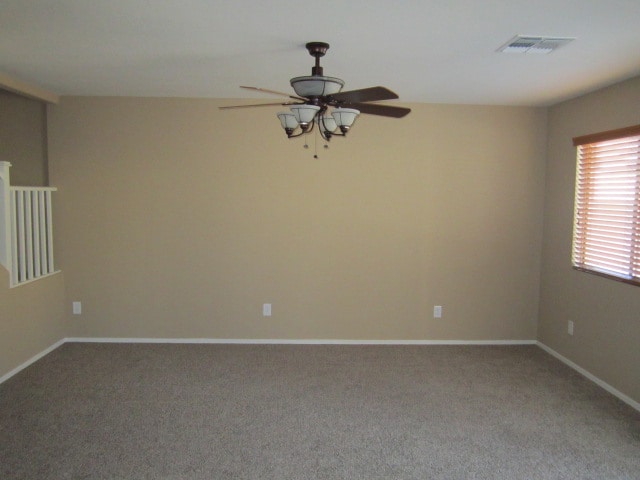 Building Photo - SPACIOUS 5BED + LOFT, 3 BATH LOCATED NEAR ...