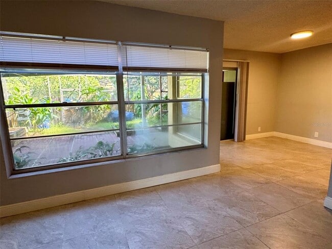 Building Photo - 14649 Pine Glen Cir