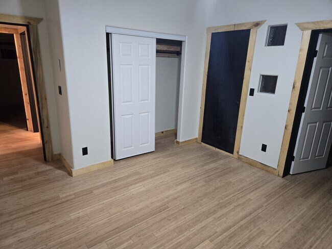 Building Photo - 2132 Canyon Wren Ct