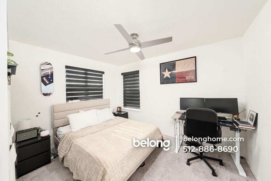 Building Photo - 7105 Gray Catbird Dr