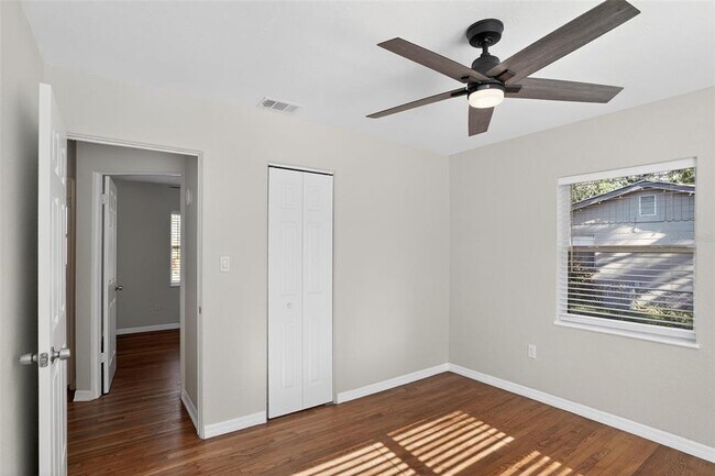 Building Photo - 5480 Lake Tyner Dr