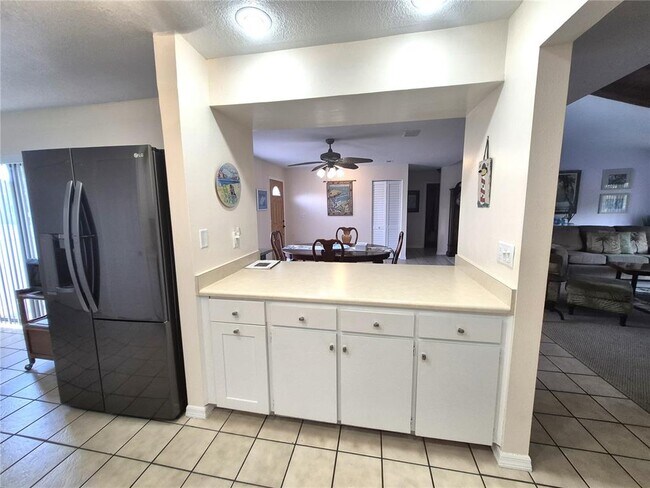 Building Photo - 40 Dale Pl