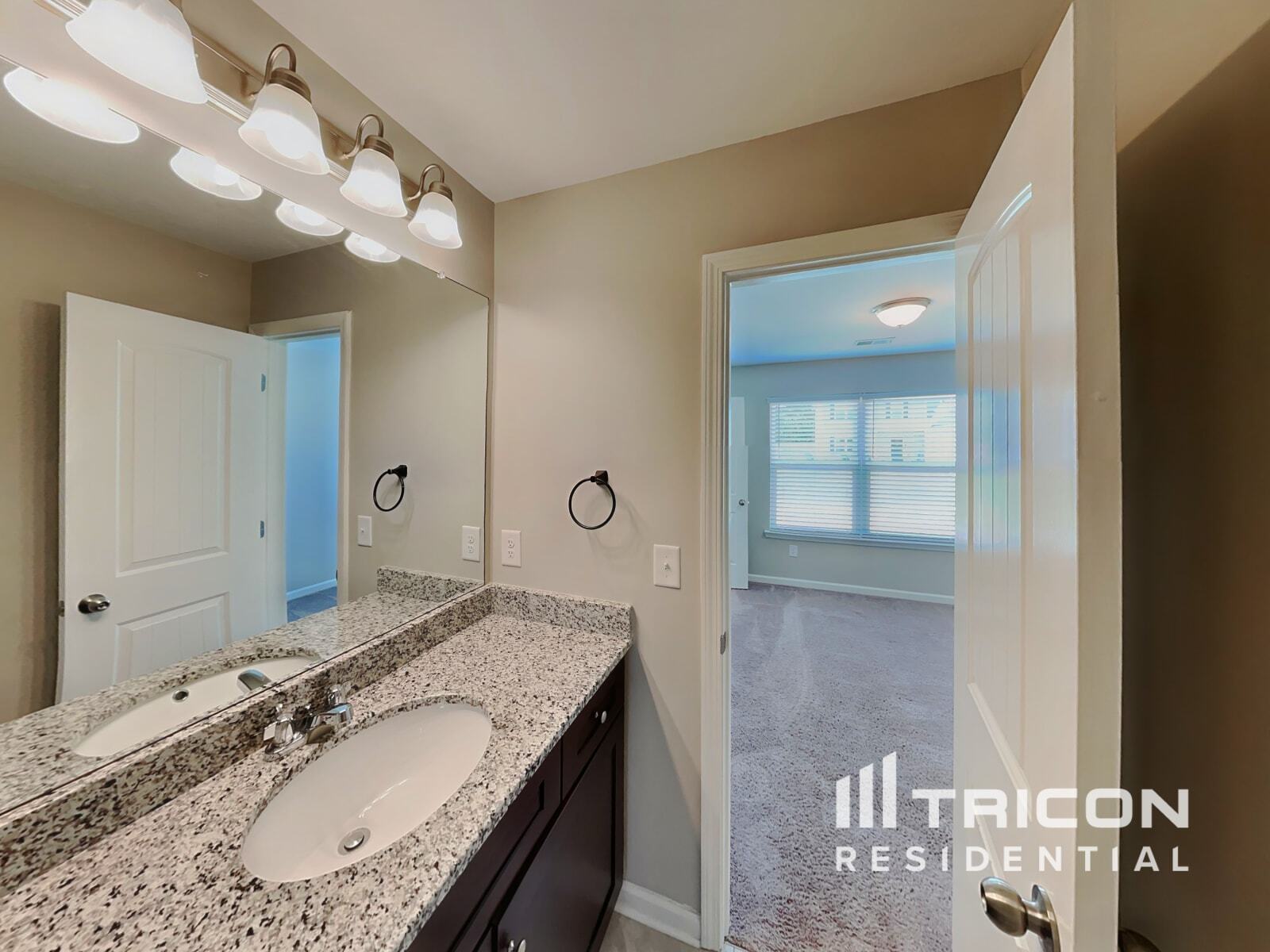 Building Photo - 55 Moss Way