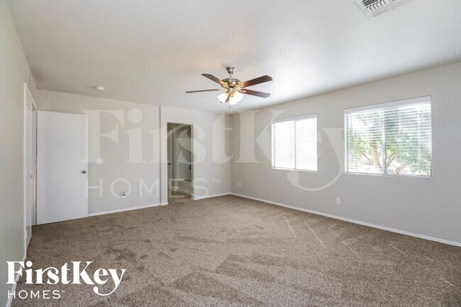 Building Photo - 30954 N Desert Honeysuckle Dr