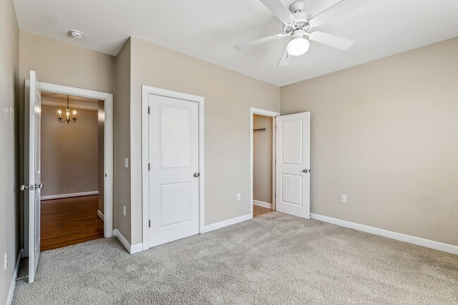 Building Photo - 2 bedroom at Brookside Condos
