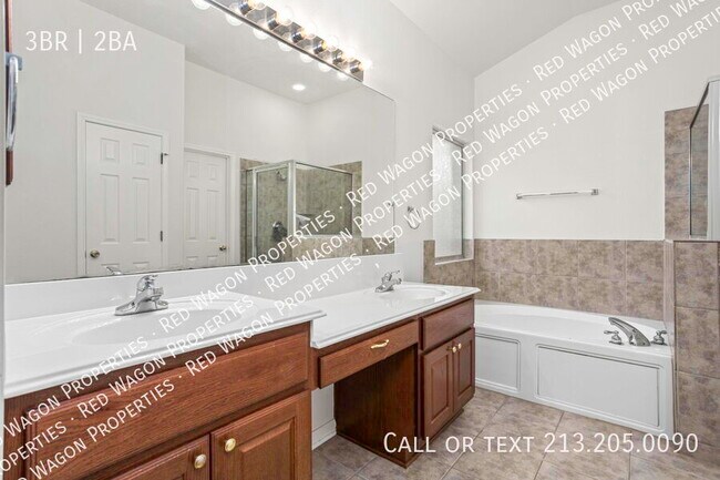 Building Photo - 211 Aster Trail