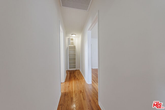 Building Photo - 785 El Medio Ave