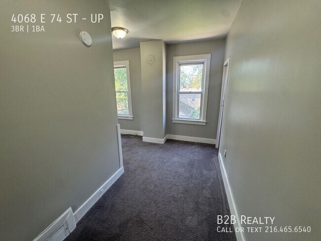 Building Photo - 4068 E 74th St