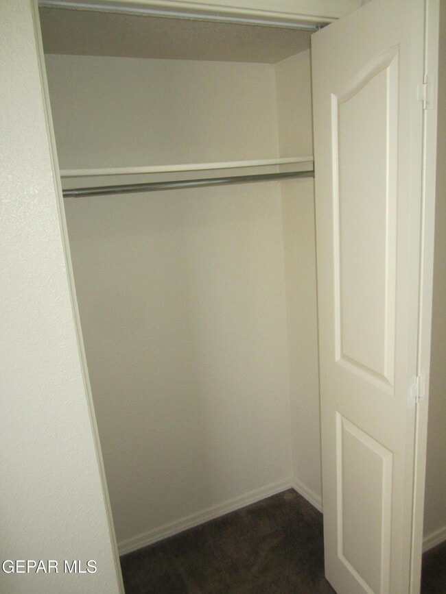 Building Photo - 6572 Dakota Ridge Dr