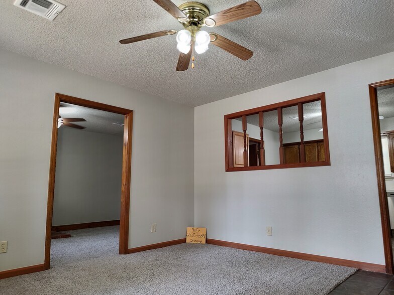 Building Photo - 1222 Kimberly Dr