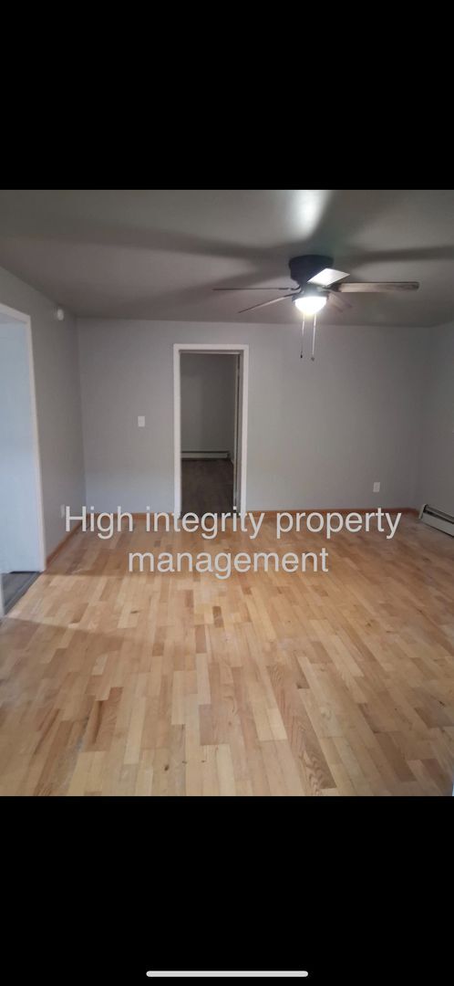 Building Photo - Property 013
