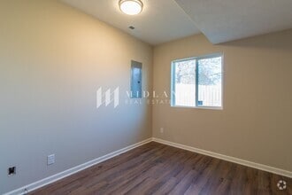 Building Photo - New Construction Duplex in Elkhorn!